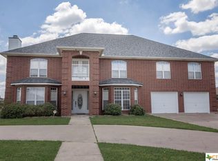 1303 Edinburgh St, Victoria, TX 77904