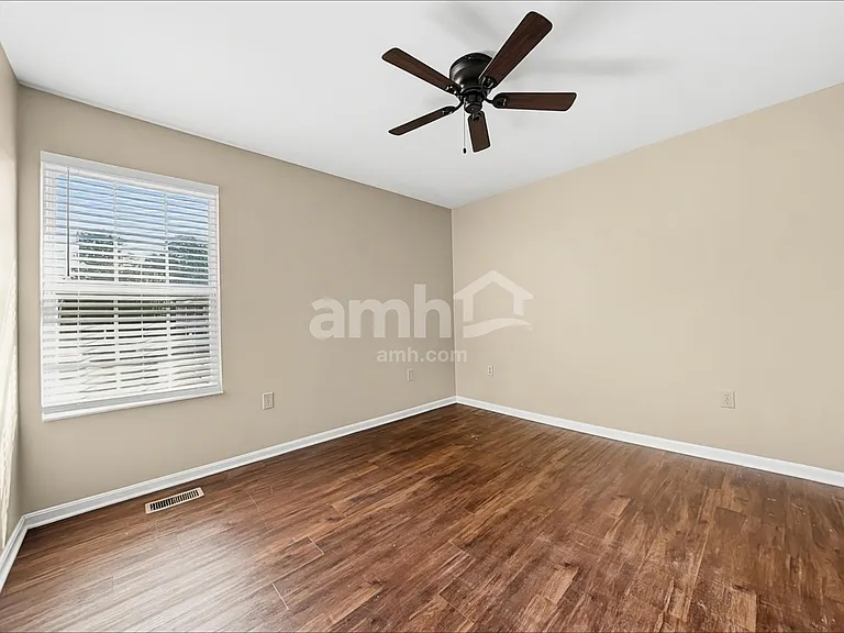 2626 Sterling Trce — Photo 17