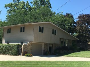 7090 NW 22nd St, Ankeny, IA 50023