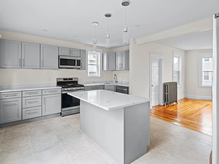57 Yale St #57 — Photo 24