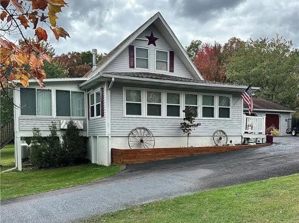 104 Schwartz Ln, Saylorsburg, PA 18353
