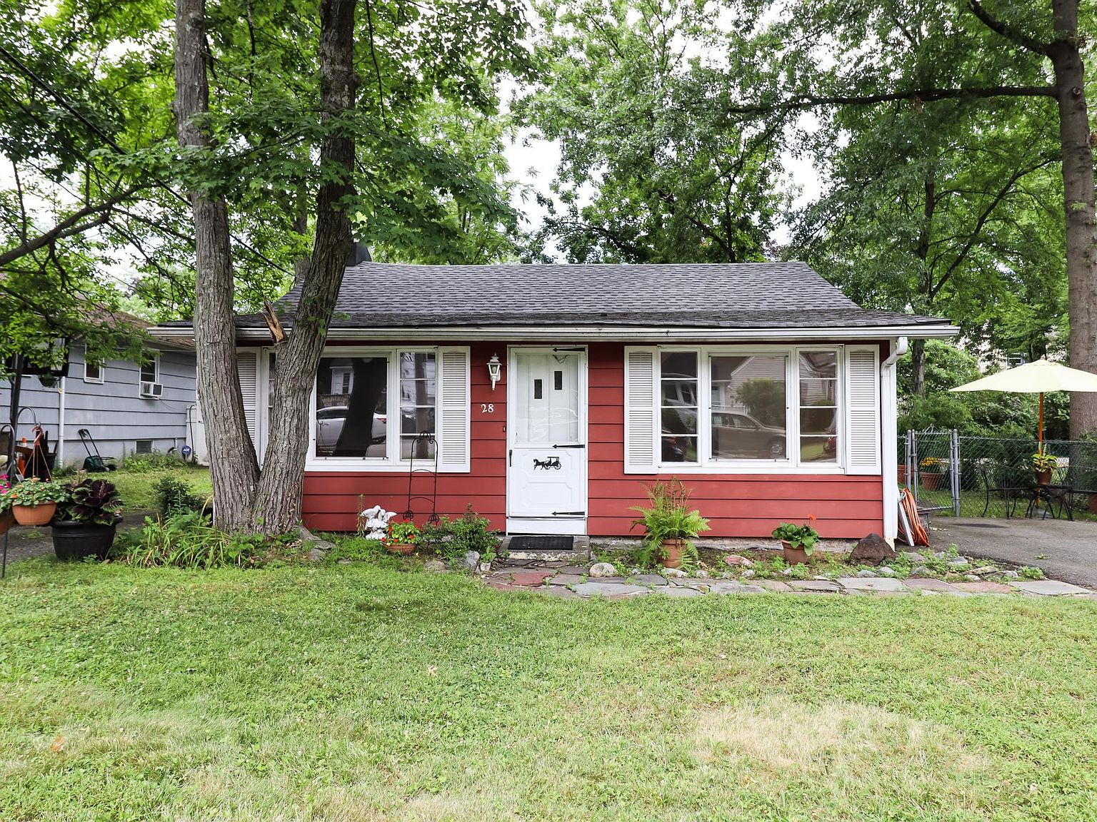 28 Midvale Ave, Lake Hiawatha, NJ 07034 Zillow
