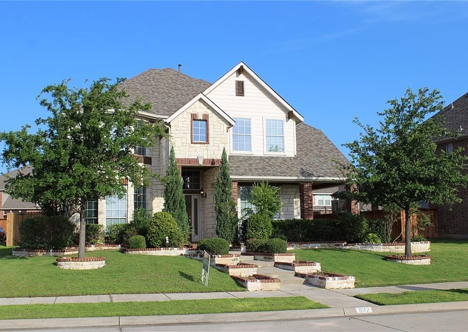 1st image of 822 Saddlebrook Dr