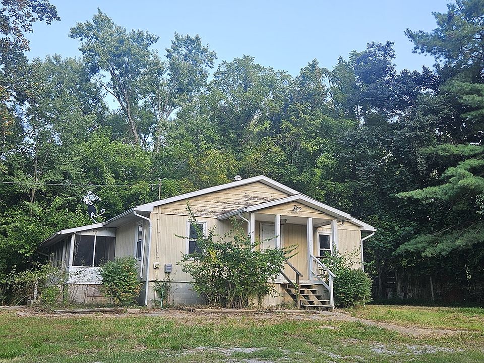 1st image of 240 Raccoon Valley Rd
