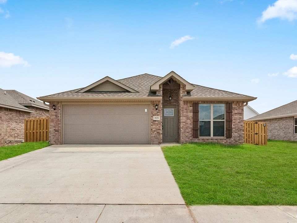 1st image of 2121 Wildflower Dr
