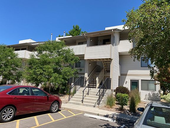 2nd image of 1705 Heatheridge Rd Unit I204