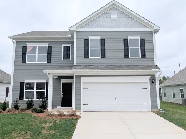 74 Chardonnay Dr, Lillington, NC 27546