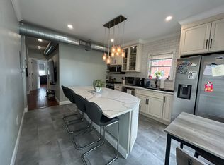 4 Shelby St #2, Boston, MA 02128
