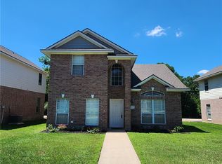 1619 Park Pl, College Station, TX 77840