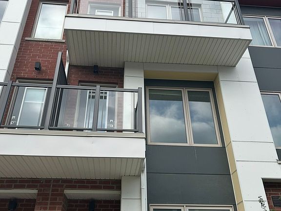3rd image of 72 William Duncan Rd