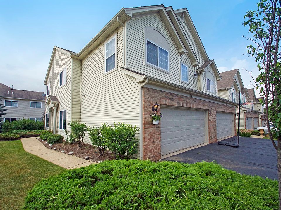 1st image of 430 Jamestown Ct #430