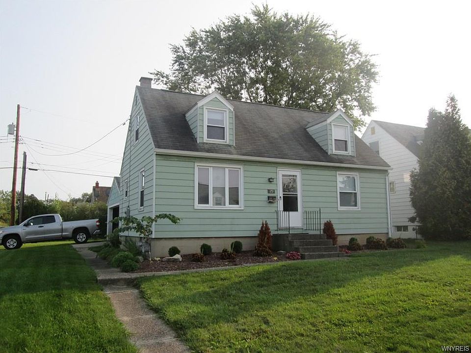 1st image of 79 Daniel Ave