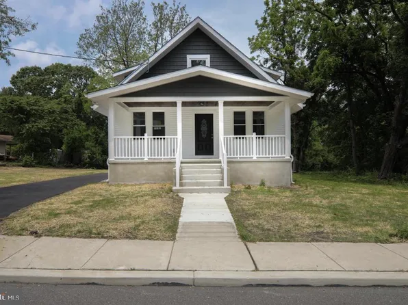 594 E Holly Ave, Pitman, NJ 08071
