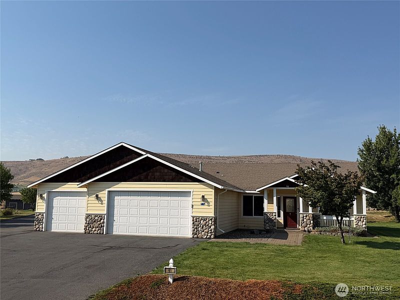 2nd image of 91 Fieldstone Court