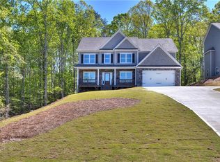 24 Rose Brooke Cir, White, GA 30184