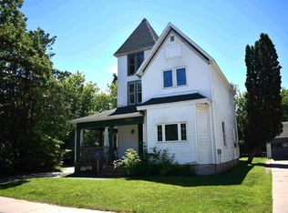 1964 Strongs Ave, Stevens Point, WI 54481