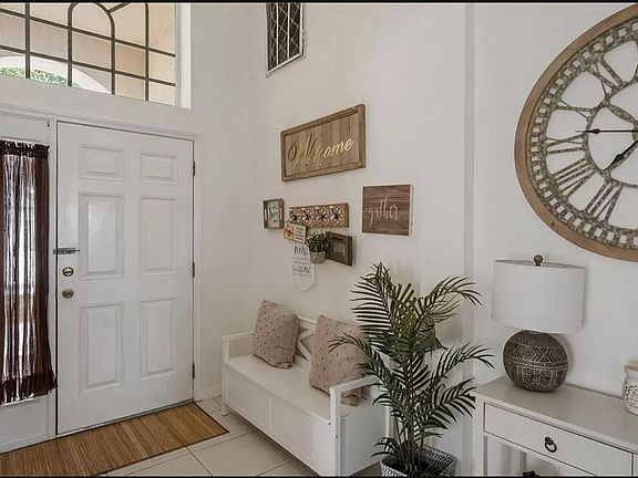 3rd image of 3128 Clover Blossom Cir