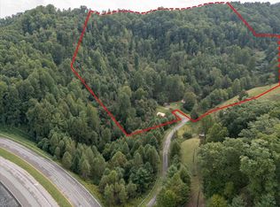 4528 Markham Rd, Coeburn, VA 24230