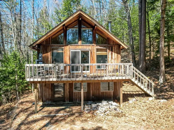 5 Hill Top Road, Thornton, NH 03285