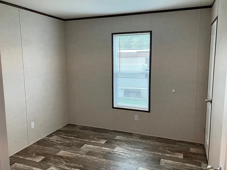 12439 Pineneedle Dr — Photo 7