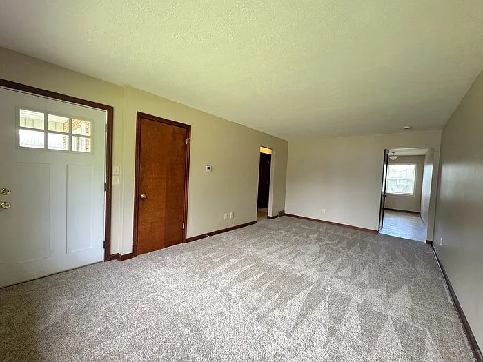 3971 Far Hills Dr #3971 — Photo 5