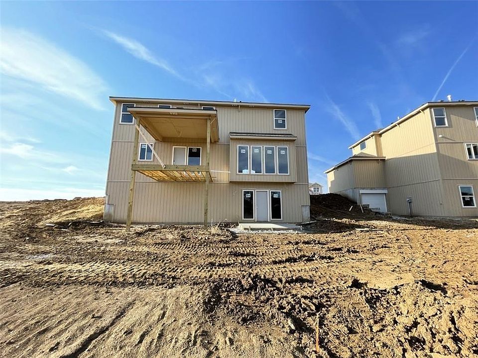 2nd image of 4828 NE 90th Ter