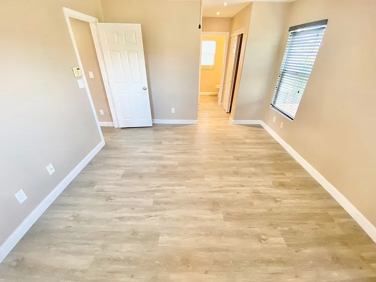 1060 Paradise Coach Dr — Photo 20