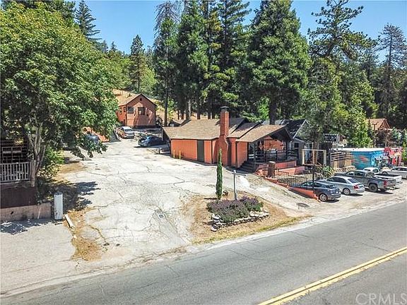 4th image of 24050 Lake Dr