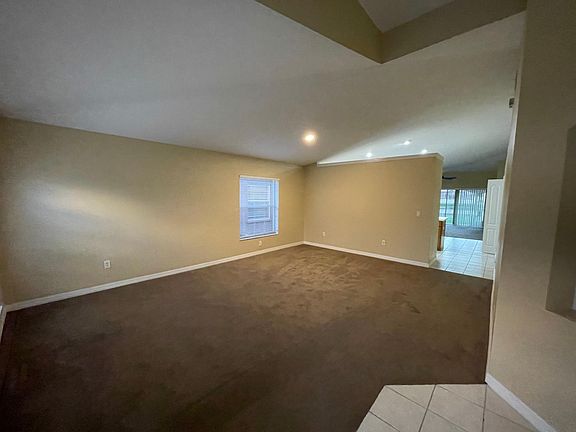 3rd image of 7327 Cutwater Ln