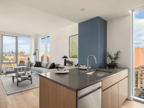 89 Dekalb Avenue image 6 of 17