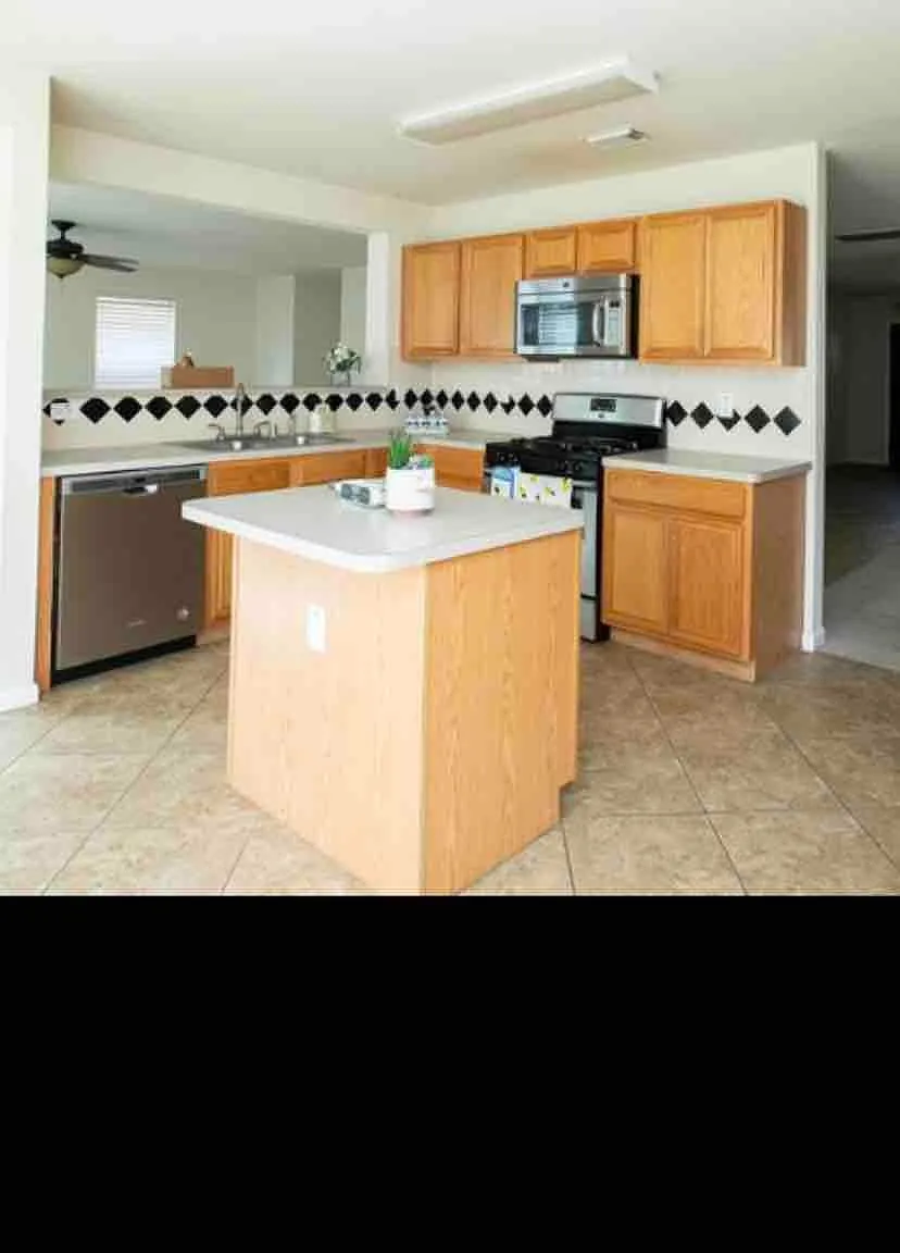 15918 Randall Ridge Ln — Photo 2