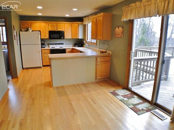 4th image of 13950 Northridge Dr
