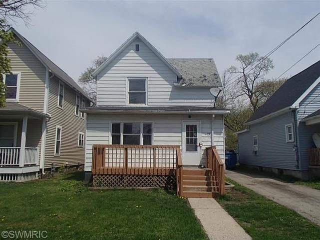 1st image of 79 Post Ave