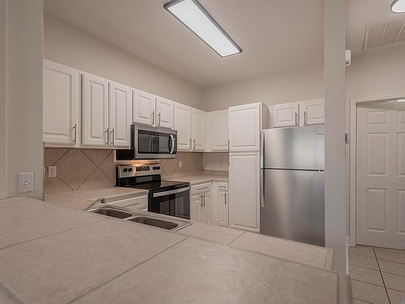 4th image of 5159 Etta St #H-5