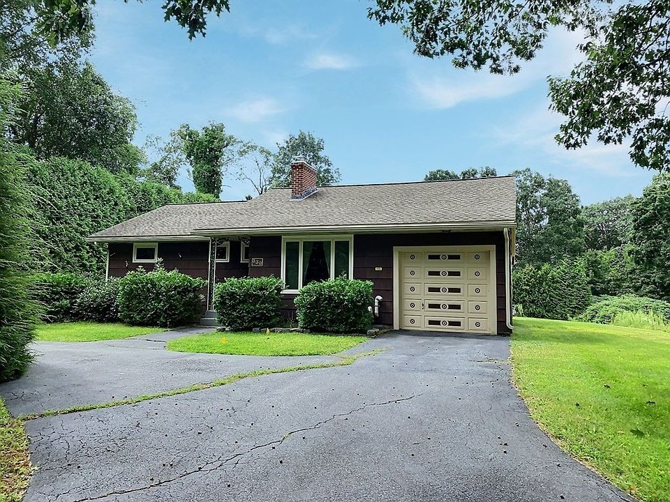 330 Hollis Rd, Lunenburg, MA 01462 Zillow