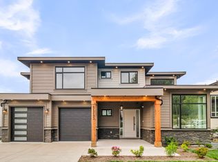 51193 Charlotte Pl, Chilliwack, BC V4Z 0E5