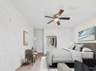 7307-7311 N Variel Ave #7-A, Canoga Park, CA 91304