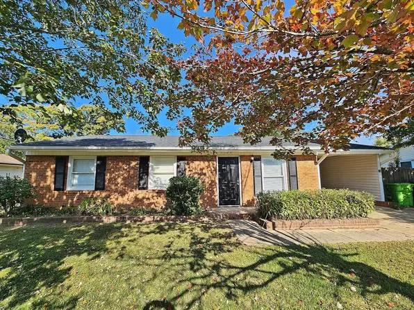 3108 Woodbine Ct, Raleigh, NC 27610