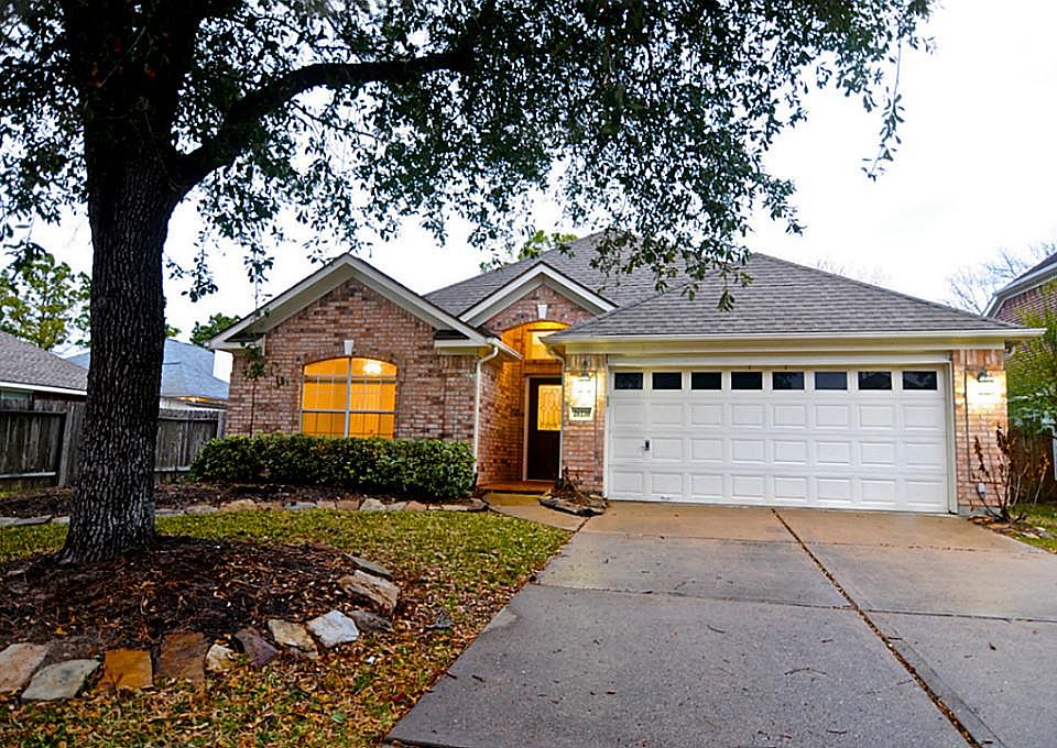 1st image of 20230 Concord Hill Dr