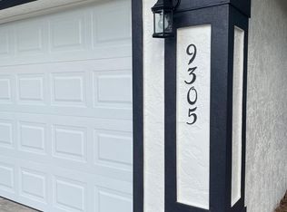 9305 Mooring Cir, Fort Myers, FL 33967