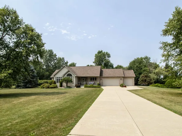 14121 N Linden Rd, Clio, MI 48420