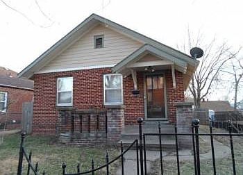 1st image of 1004 Corby St
