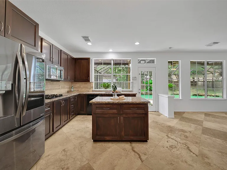 7 Churchdale Pl — Photo 16