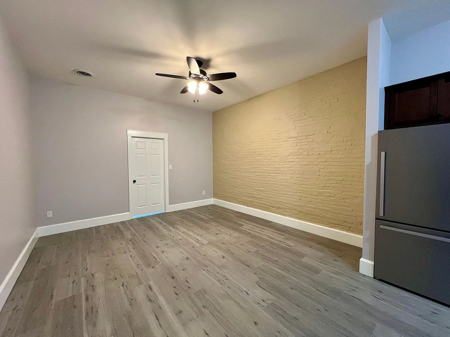 Brand New! 2 Bedroom/1 Bathroom Unit For Lease In Delavan, Illinois — Photo 4