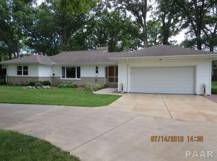 113 Oakwood Park Rd, East Peoria, IL 61611
