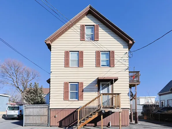 12 Lowell Street Ct, Lynn, MA 01905