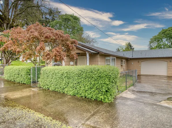 314 N 6th St, Saint Helens, OR 97051