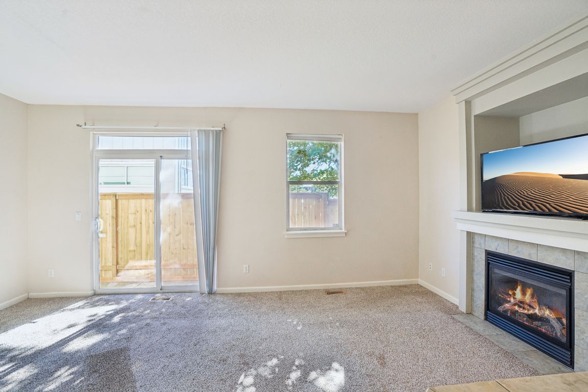 next background image