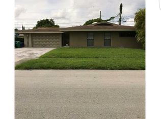 18810 NW 41st Ave, Miami Gardens, FL 33055