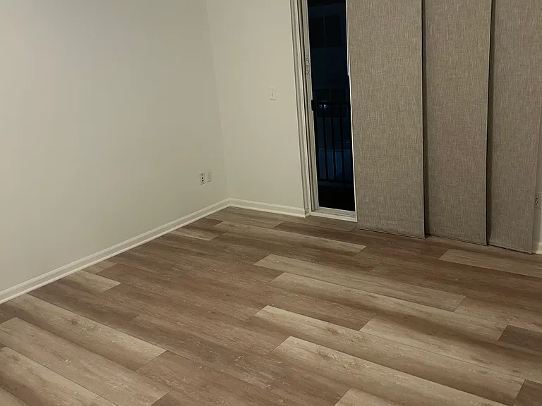 43117 Burlington Dr — Photo 11